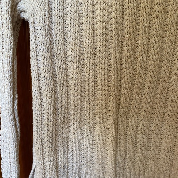 Comfy cream sweater - Picture 4 of 4